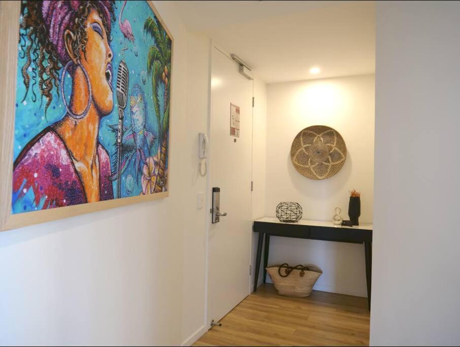Modern 1 Brm Apartment With Pool Close To Beach Gold Coast Luaran gambar