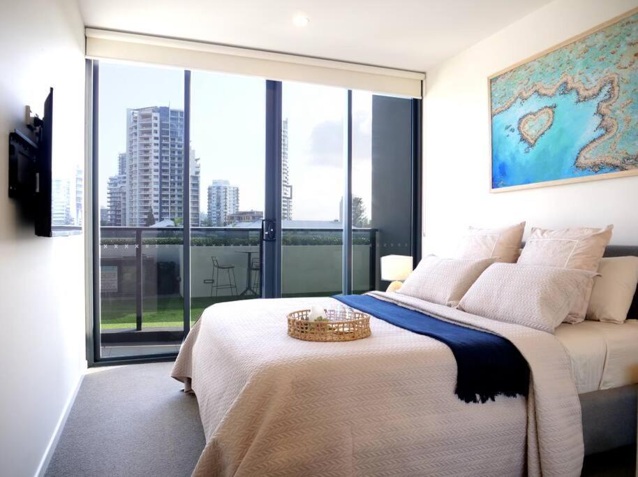 Modern 1 Brm Apartment With Pool Close To Beach Gold Coast Luaran gambar